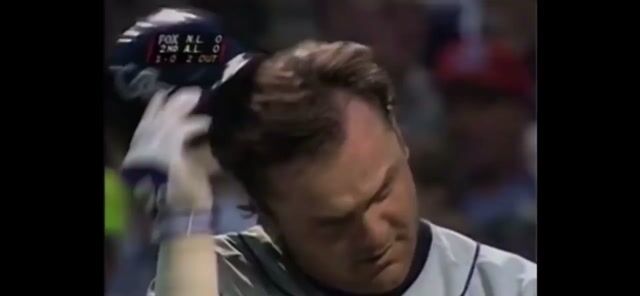 12ho2h9-swgaa21cl4ta1-Remember when Larry Walker did this_-.mp4