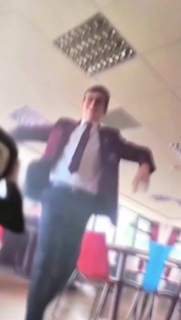 copy_DB001BB7-22AD-42D0-AAD2-D78B8BC3A0C9.mov