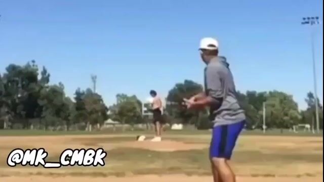 amYabJZzk6PLPKSW.mp4