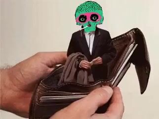 "My fiat wallet at this point in the cycle.."

So much I still want to buy, so little cash (that I can spend without the wife killing me). https://t.co/vwJ4iIGd7c