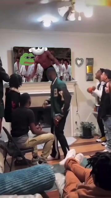 632e1d00926b49f18f05b2a218fb6450.mov