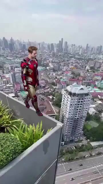 3156ef0e-0830-4b8a-8a5e-b15dd23cbcf3.mp4